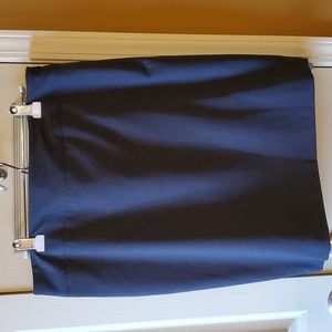 Gray lined pencil skirt. Liz Claiborne, size 14.